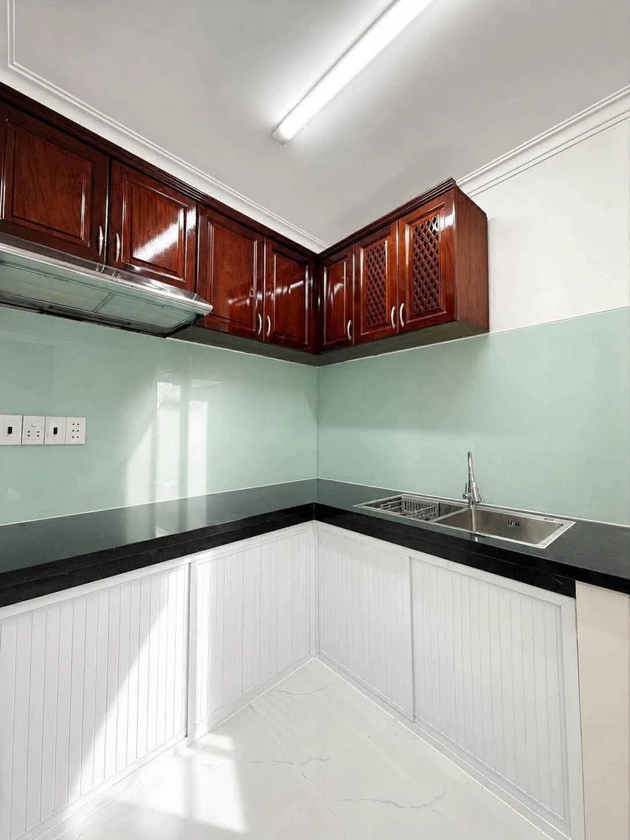 Bán nhà BTCT 4 tầng 28m², 4PN, khu Phan Văn Trị, Phường 11, Bình Thạnh - Ảnh thu nhỏ 3