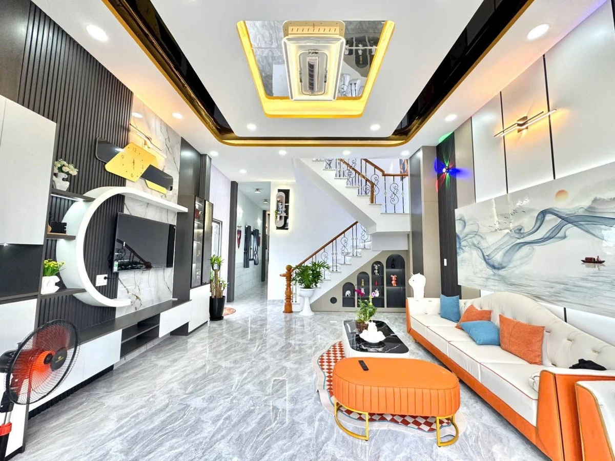 Bán nhà 1 trệt 1 lầu sân vườn 310m2, 3PN, Tân Kim, Cần Giuộc, Long An - Ảnh thu nhỏ 2