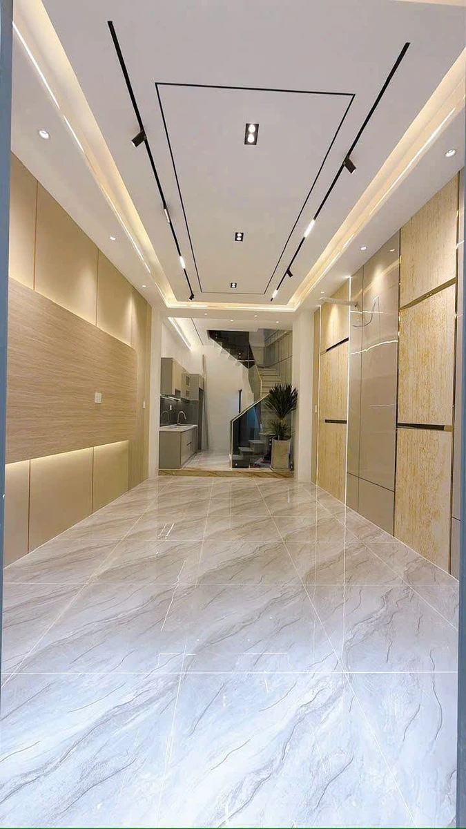 Bán nhà Quận 4, 40m², 3 PN, 8,8 tỷ - Ảnh thu nhỏ 2