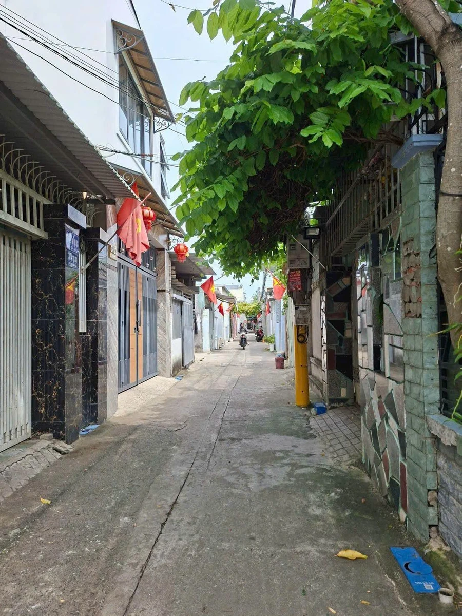Bán nhà 1 trệt 1 lầu 68m² Bùi Thiện Ngộ Quận 12 - Ảnh 1