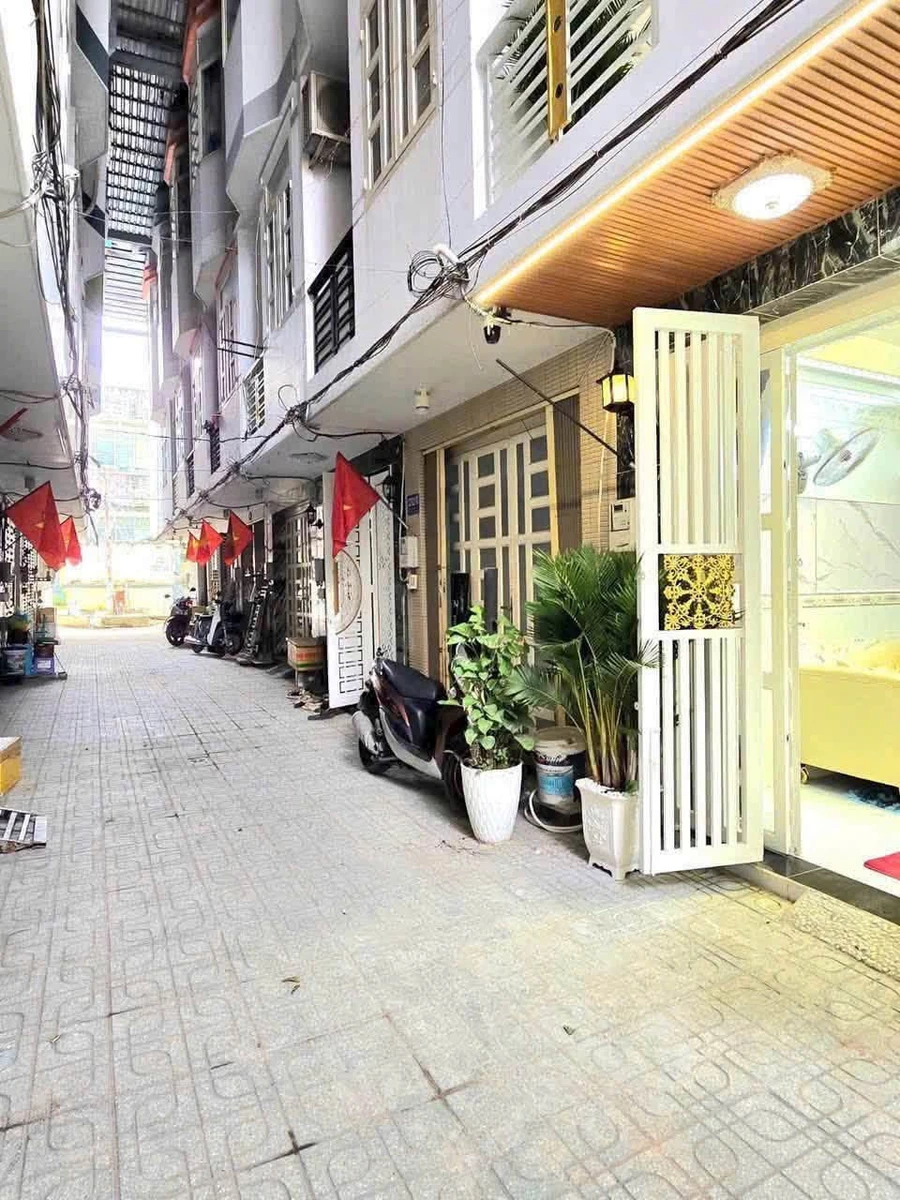 Bán nhà 3 lầu 27m² 4 phòng ngủ Nhà Bè 2 tỷ 790 triệu - Ảnh thu nhỏ 2