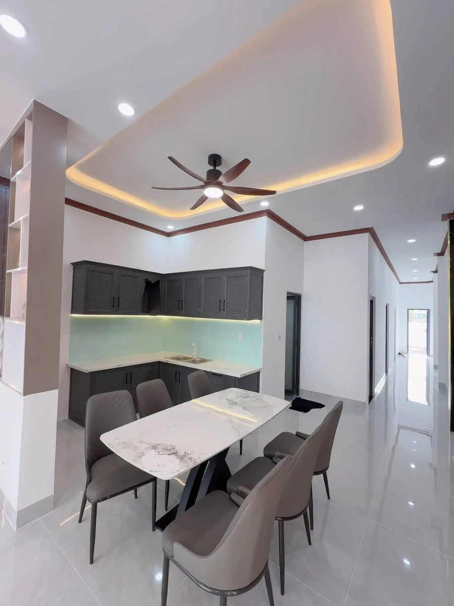 Bán nhà mới xây 5x32m, 3 phòng ngủ, sổ hồng riêng tại Gò Đen, Bến Lức - Ảnh thu nhỏ 4
