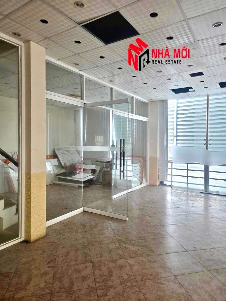 Cho thuê mặt bằng mặt tiền Nguyễn Tất Thành 360m² Cà Mau - Ảnh thu nhỏ 3