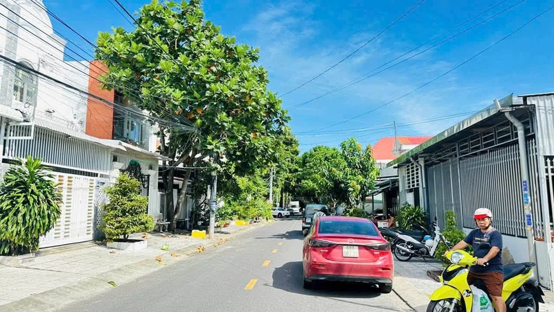Bán nhà kho 2 mặt tiền 403m² Châu Văn Liêm Rạch Giá An Giang