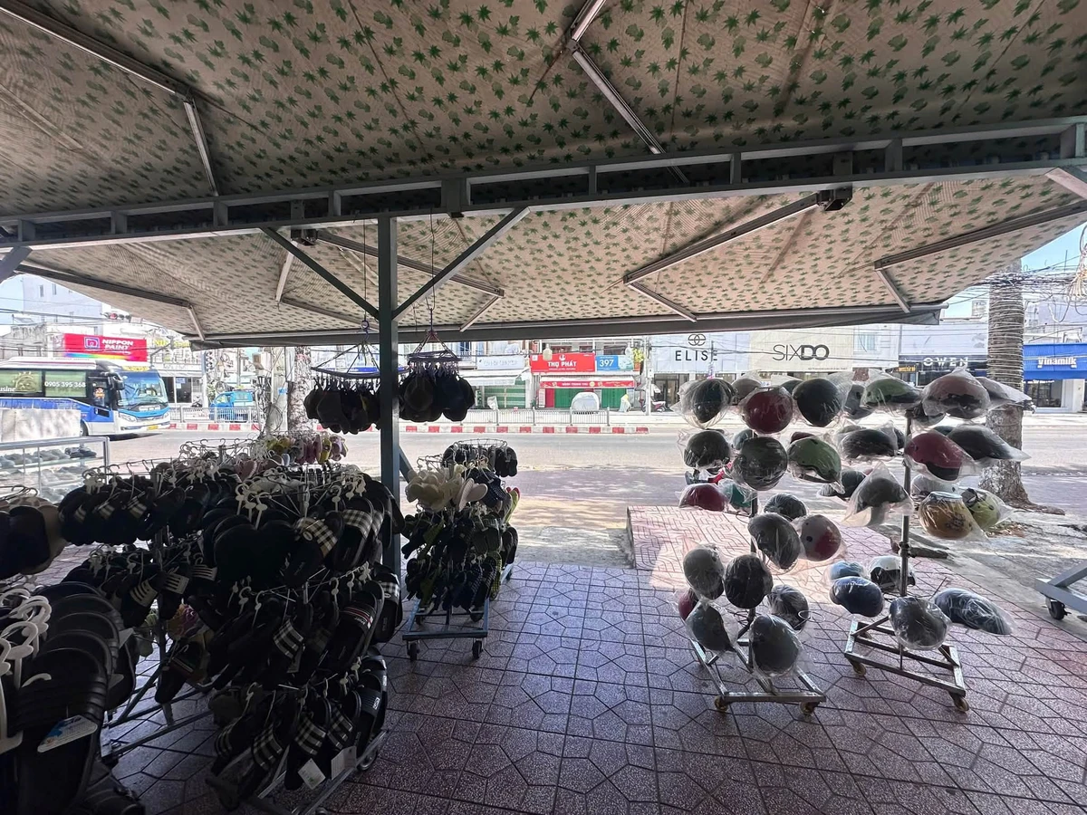 Bán nhà mặt tiền Trần Hưng Đạo, Phan Thiết, 120m2, 16.2 tỷ - Ảnh thu nhỏ 2