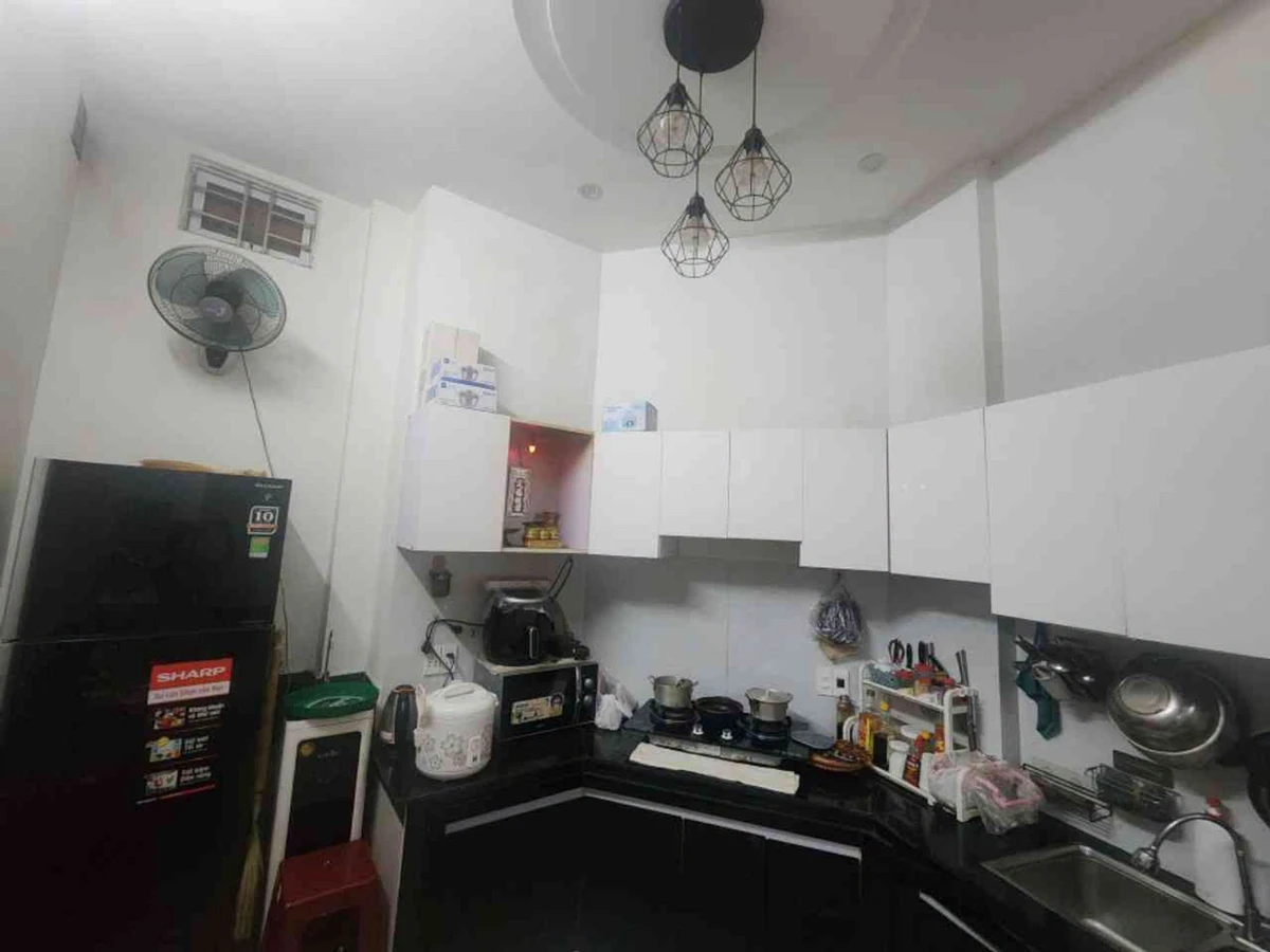 Bán nhà 3 tầng kiệt Lê Độ, 70m², nội thất full 5,5 tỷ - Ảnh thu nhỏ 3
