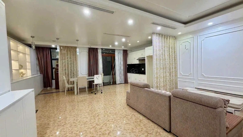 Bán căn hộ Hạ Long Center 100m2, 2 phòng ngủ, full nội thất, view Đại lộ Lê Thánh Tông