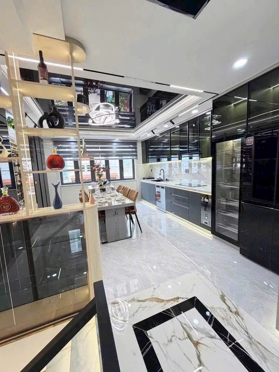 Bán nhà 50m2 5 tầng thang máy gần Park City La Khê 13 tỷ - Ảnh thu nhỏ 2