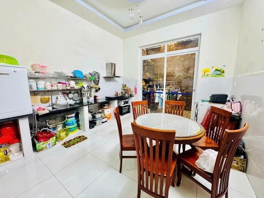 Bán nhà 5PN Quận 8, 96m2, 4 tầng, 7 tỷ 6 - Ảnh thu nhỏ 3
