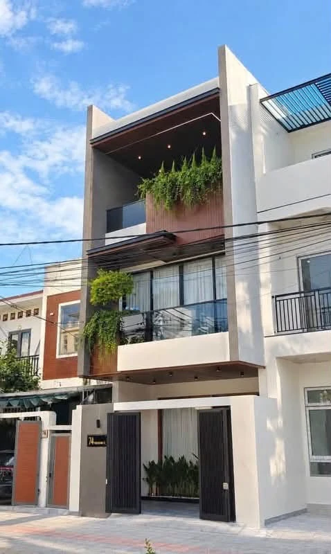 Bán nhà 3 tầng 3 mê 100m2 Hòa Xuân Đà Nẵng 8 tỷ 990 - Ảnh 1