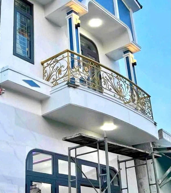 Bán nhà hẻm Lê Hữu Trác 63m2, 3 phòng ngủ, 2 tầng