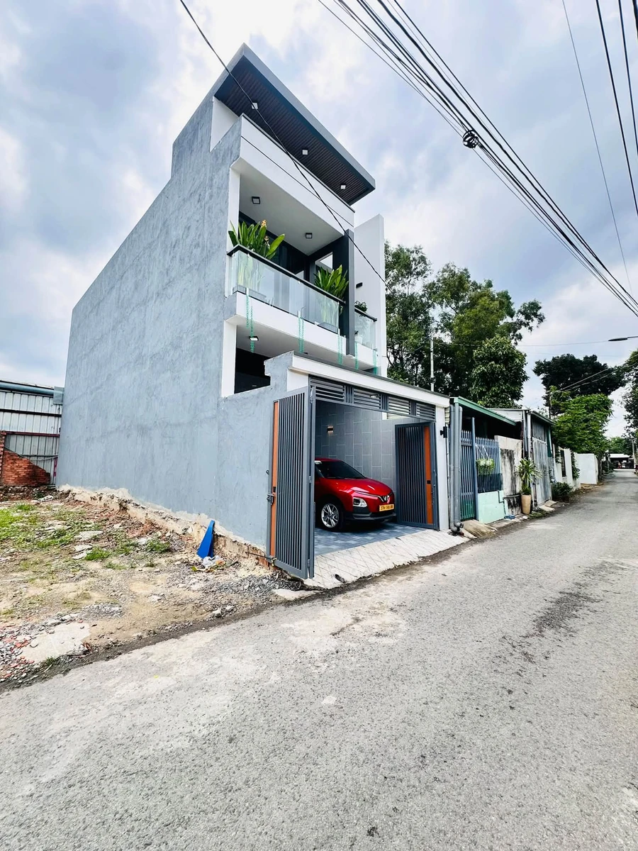 Bán nhà 1 trệt 1 lầu 3PN Phú Hòa 60m² giá 3 tỷ 890 - Ảnh thu nhỏ 2