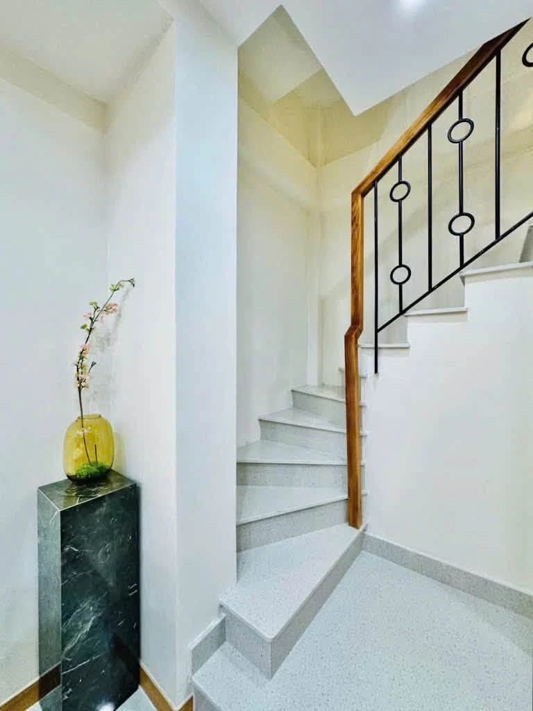 Bán nhà 3 tầng 60m2 Trường Sa, Bình Thạnh 4 tỷ - Ảnh thu nhỏ 2