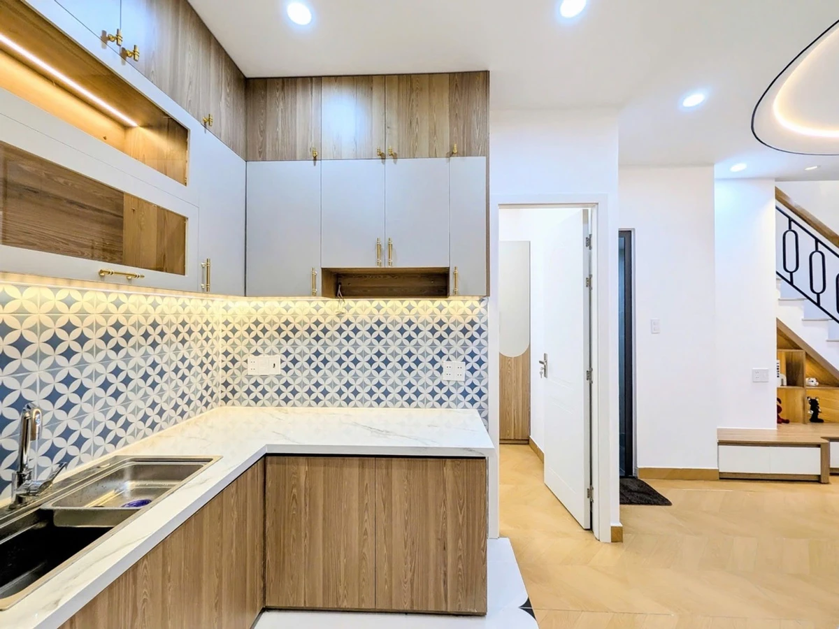 Bán nhà mới 2 tầng 45m2, 3 phòng ngủ, 2 WC, hẻm xe hơi Nguyễn Văn Đậu, Bình Thạnh - Ảnh 1