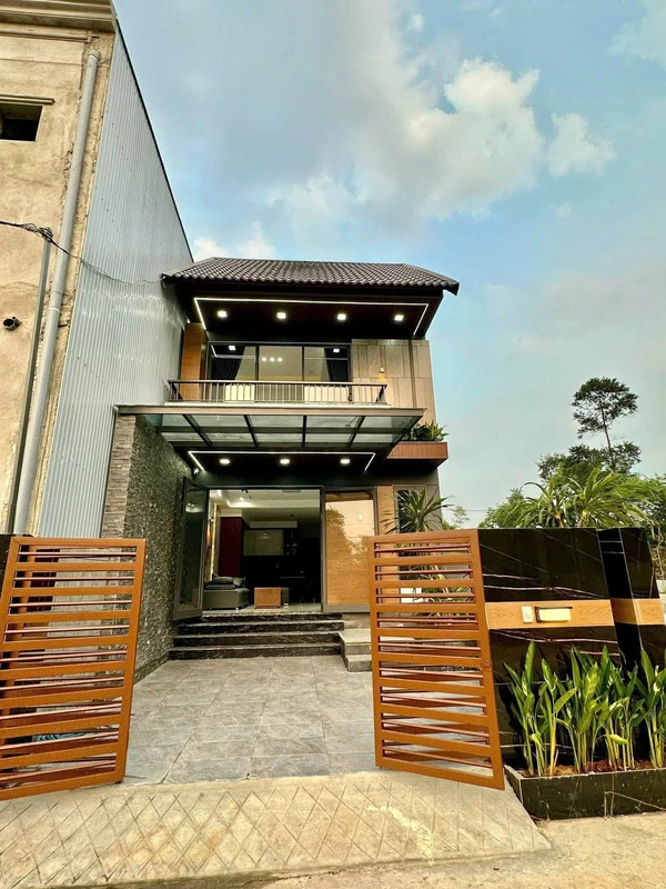 Bán nhà 2 tầng 102.9m² full nội thất Vũ Ngọc Phan Huế