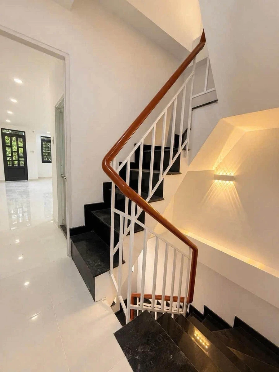 Bán nhà hẻm 4 tầng 60m² 6 tỷ Hoàng Hoa Thám - Ảnh thu nhỏ 3