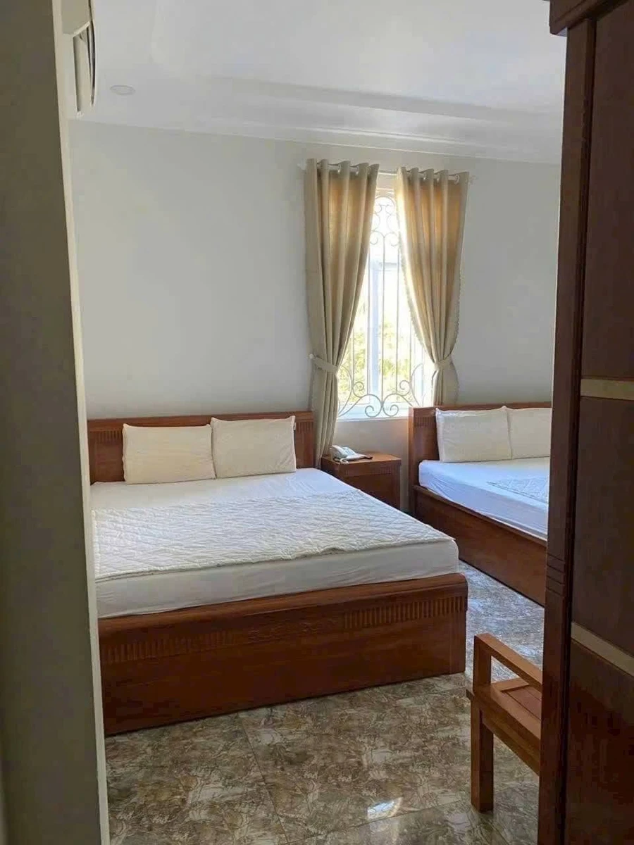 Bán khách sạn 1000m² 21 phòng Phan Thiết 25 tỷ - Ảnh thu nhỏ 2