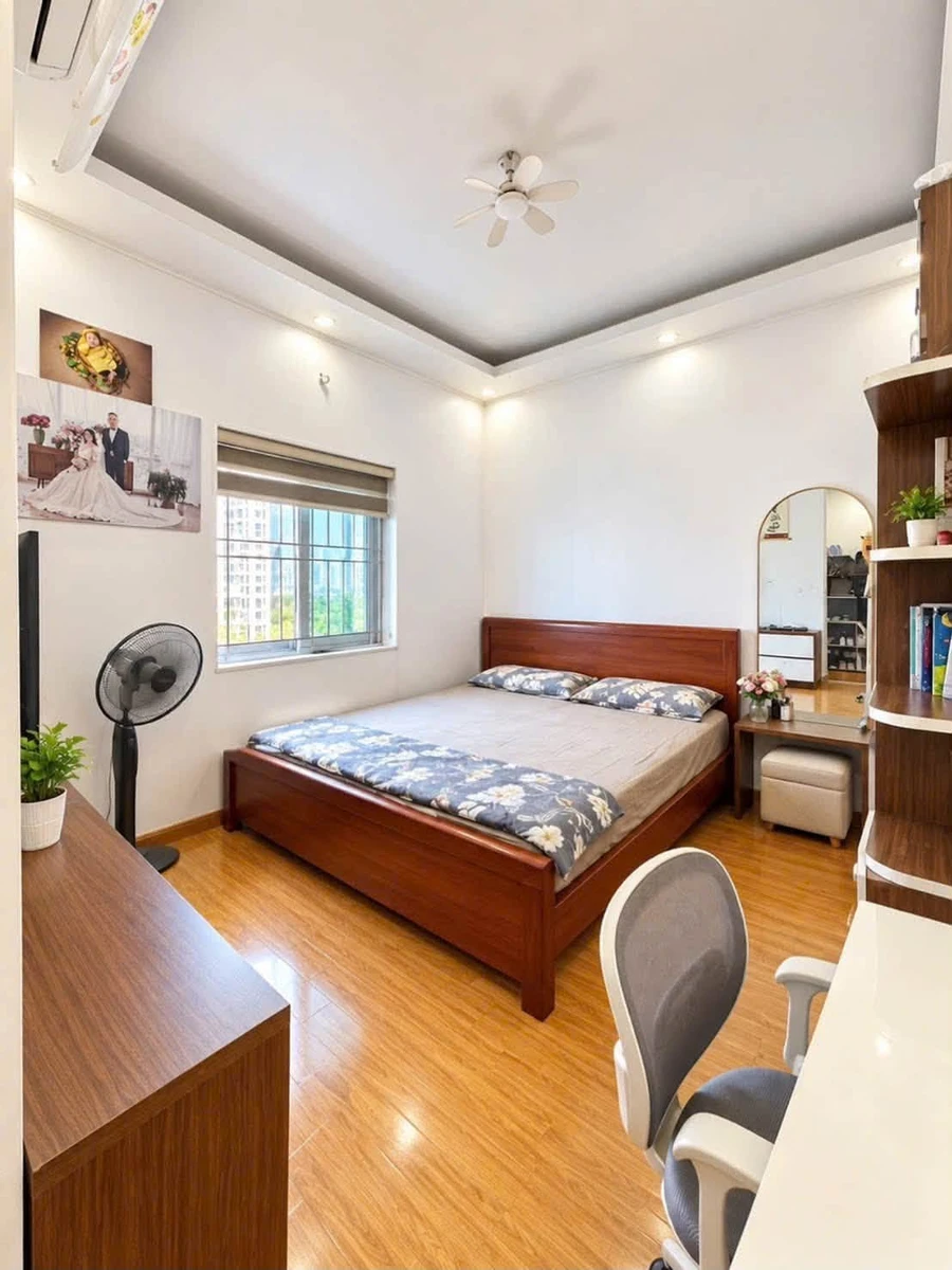Bán căn hộ 2PN 2WC 60m² Nam Trung Yên, full nội thất - Ảnh thu nhỏ 2