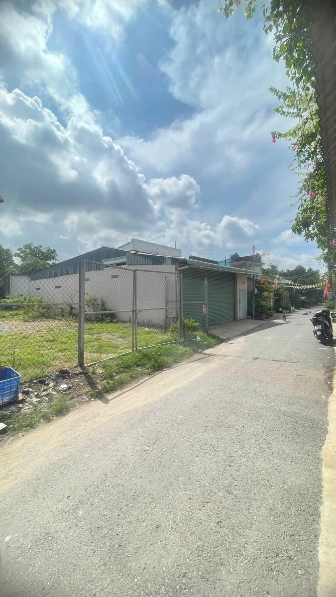 Bán nhà mặt tiền Lê Lai, Long Thành, 220m2, 7 tỷ - Ảnh thu nhỏ 2