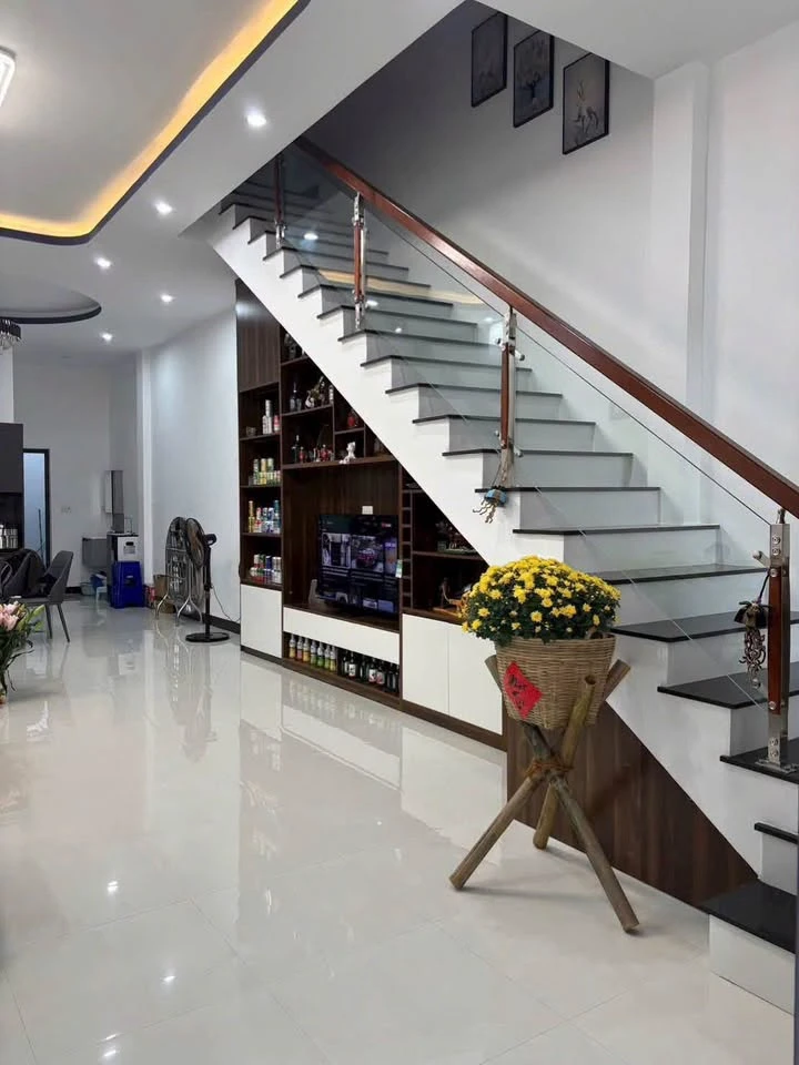 Bán nhà 2 tầng hẻm Quang Trung gần trường Trần Quốc Tuấn, 105m2, 3PN, giá 2,9 tỷ - Ảnh thu nhỏ 5