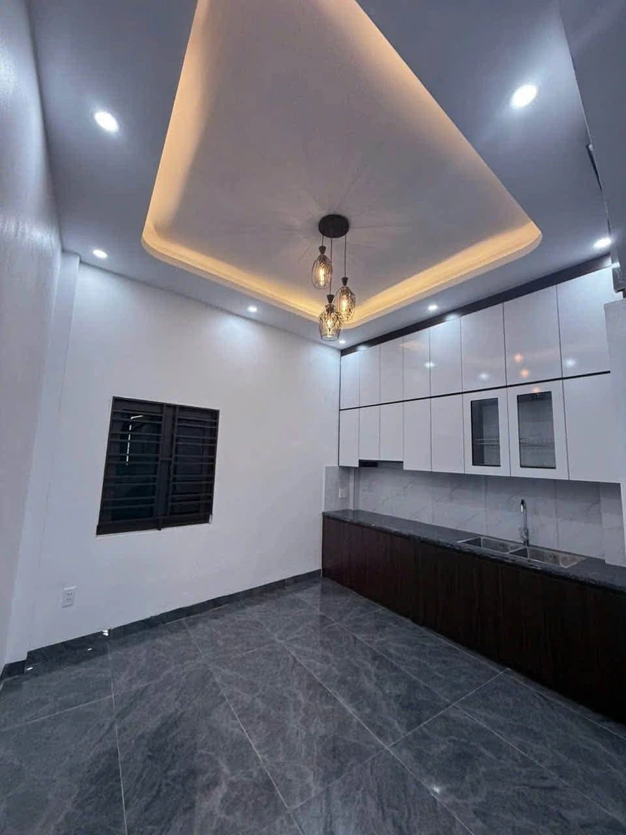 Nhà phố bán 2 tỷ 550 Quang Trung Hải Dương 48m2 - Ảnh thu nhỏ 4
