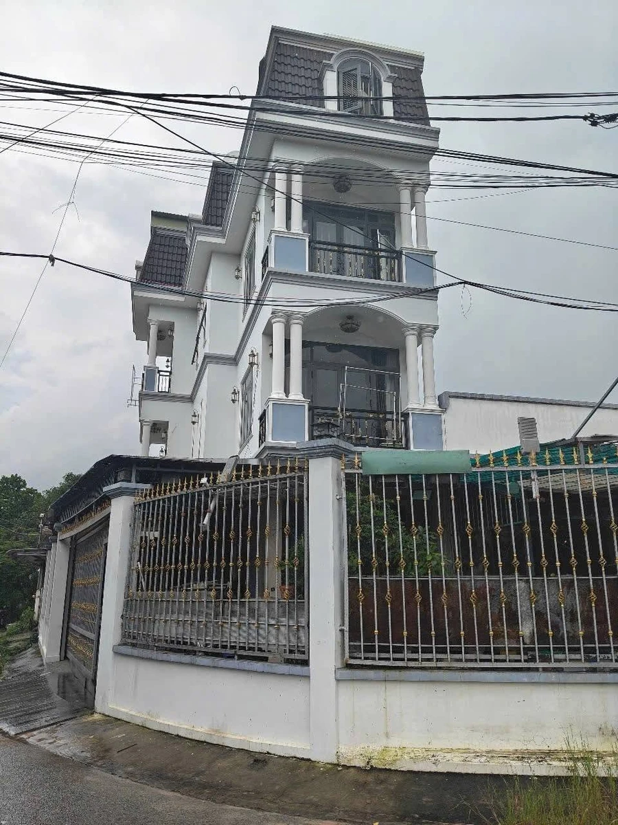 Bán nhà góc 2 mặt tiền 131m2 sổ riêng, nở hậu, phường Chánh Hiệp, 3,7 tỷ - Ảnh thu nhỏ 4