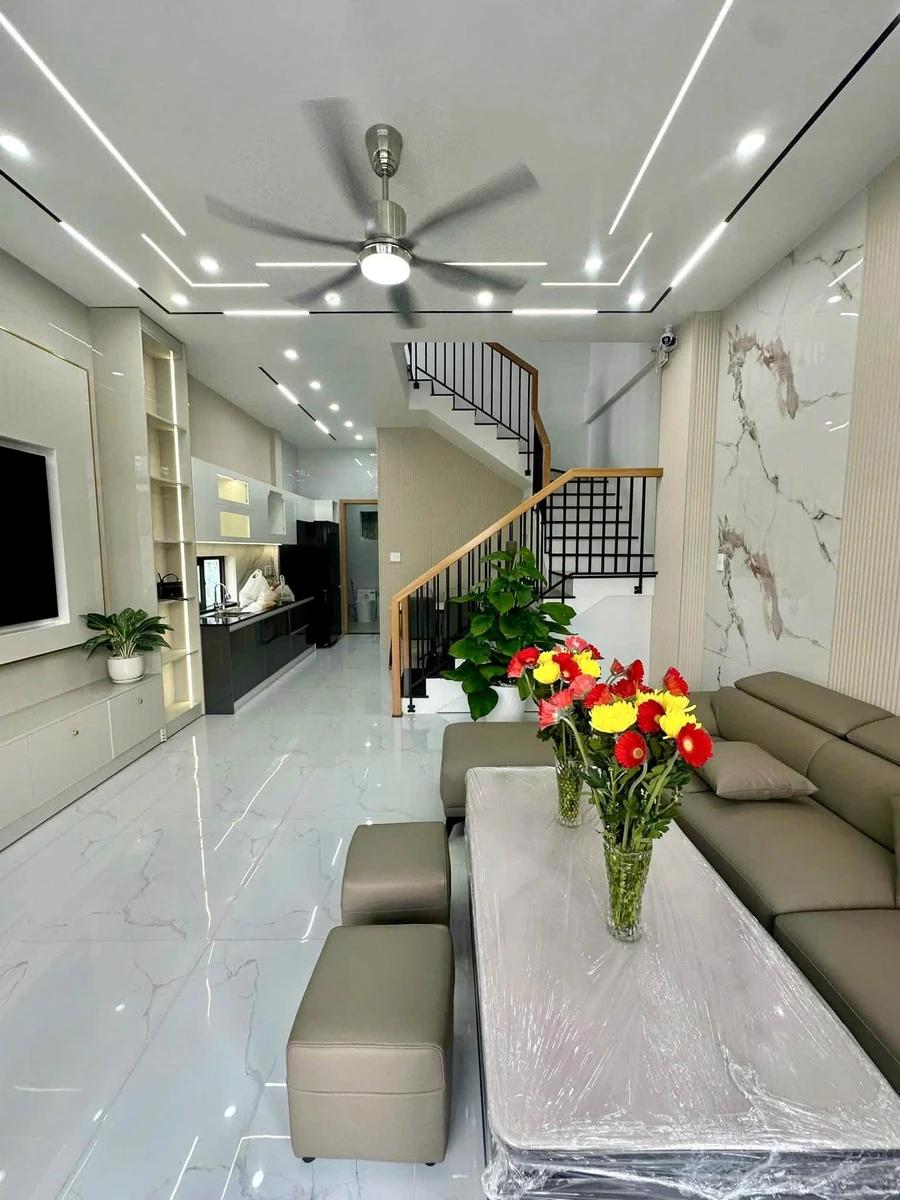 Bán nhà 3 tầng 79,2m² 4PN 4WC Hoàng Trọng Mậu Quận 12 - Ảnh thu nhỏ 2