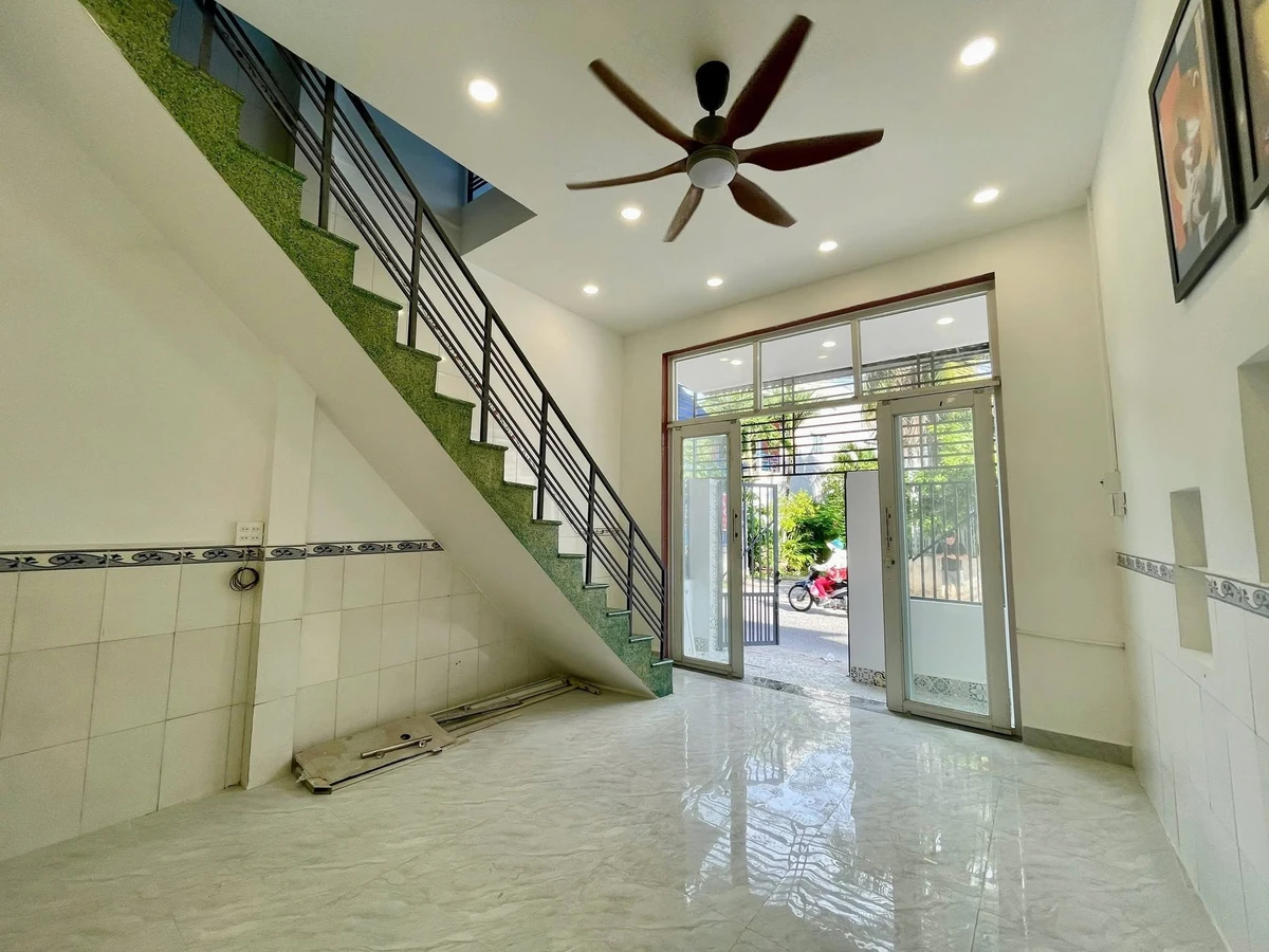 Bán nhà mặt tiền đường Ngô Đến 31,1m², 1 trệt 1 lầu, giá 2 tỷ 350, Nha Trang - Ảnh thu nhỏ 4