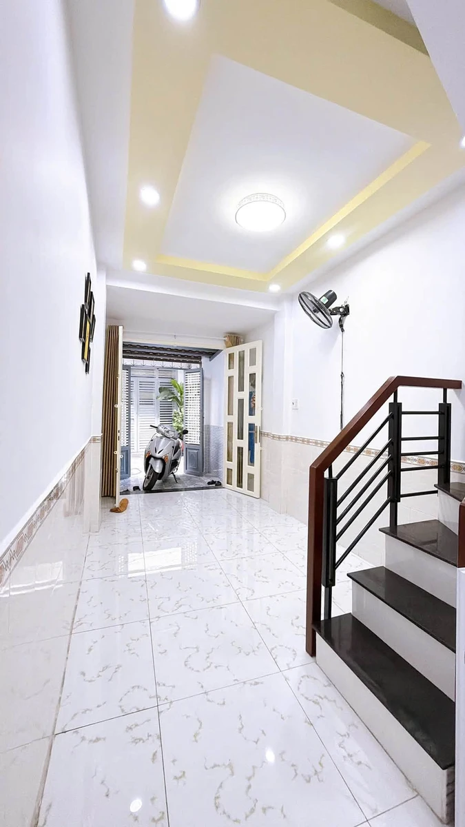 Bán nhà hẻm 78 Khánh Hội Quận 4, 28.6m2, 3PN, giá 3.55 tỷ - Ảnh thu nhỏ 3