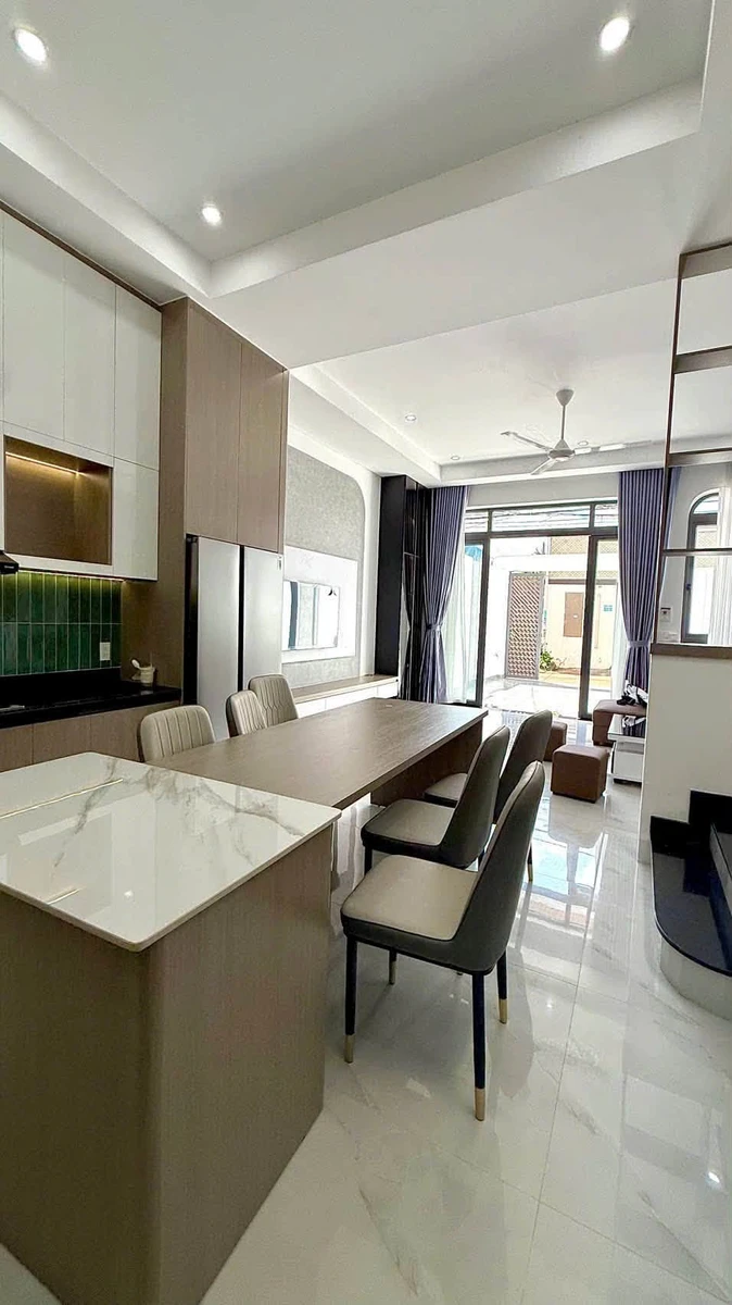 Bán nhà 3 phòng ngủ 100m² Buôn Ma Thuột 3 tỷ 750 - Ảnh thu nhỏ 2