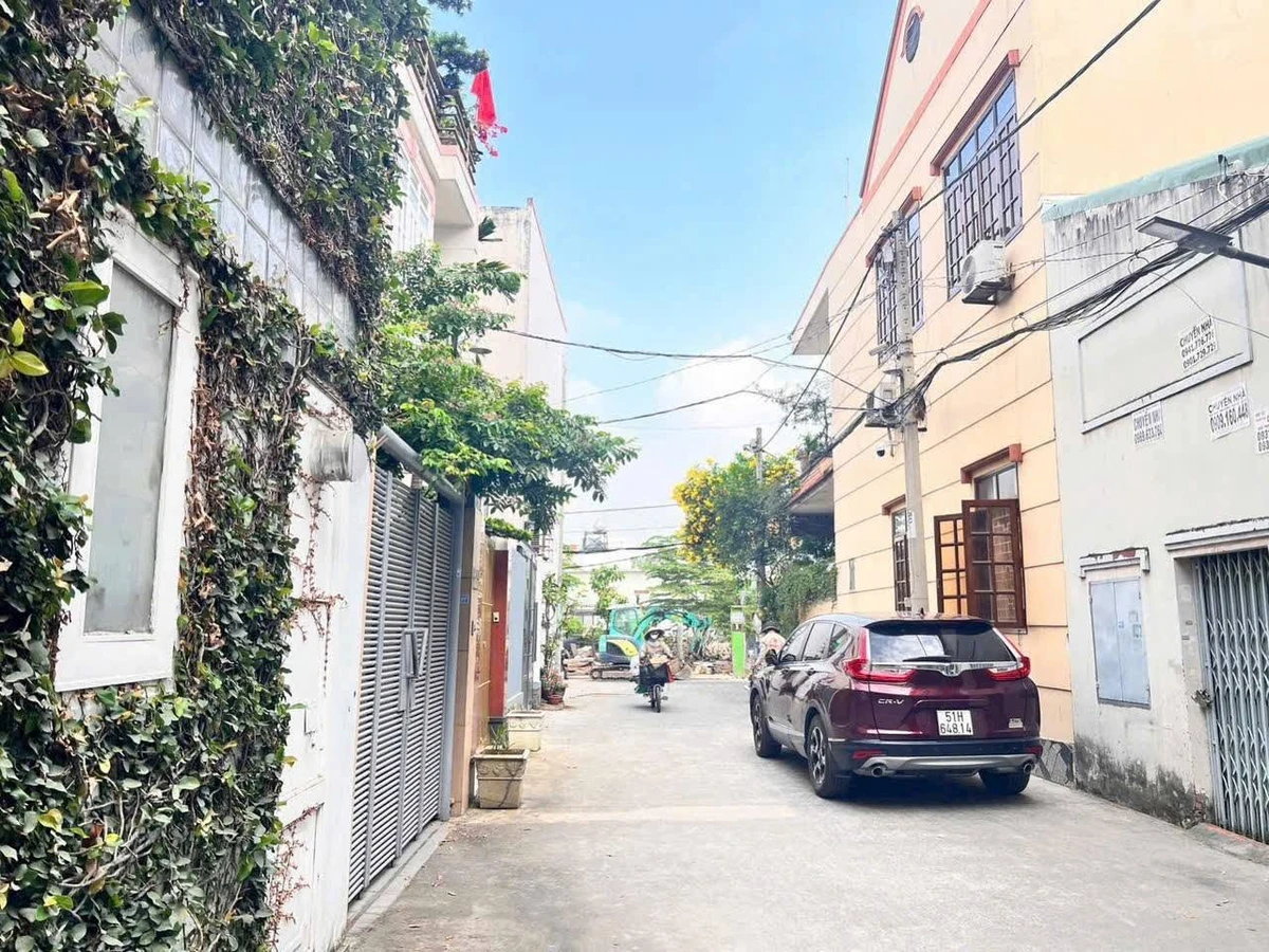 Bán tòa nhà cho thuê 216m2, 20 phòng, Linh Đông, 12.5 tỷ - Ảnh thu nhỏ 2