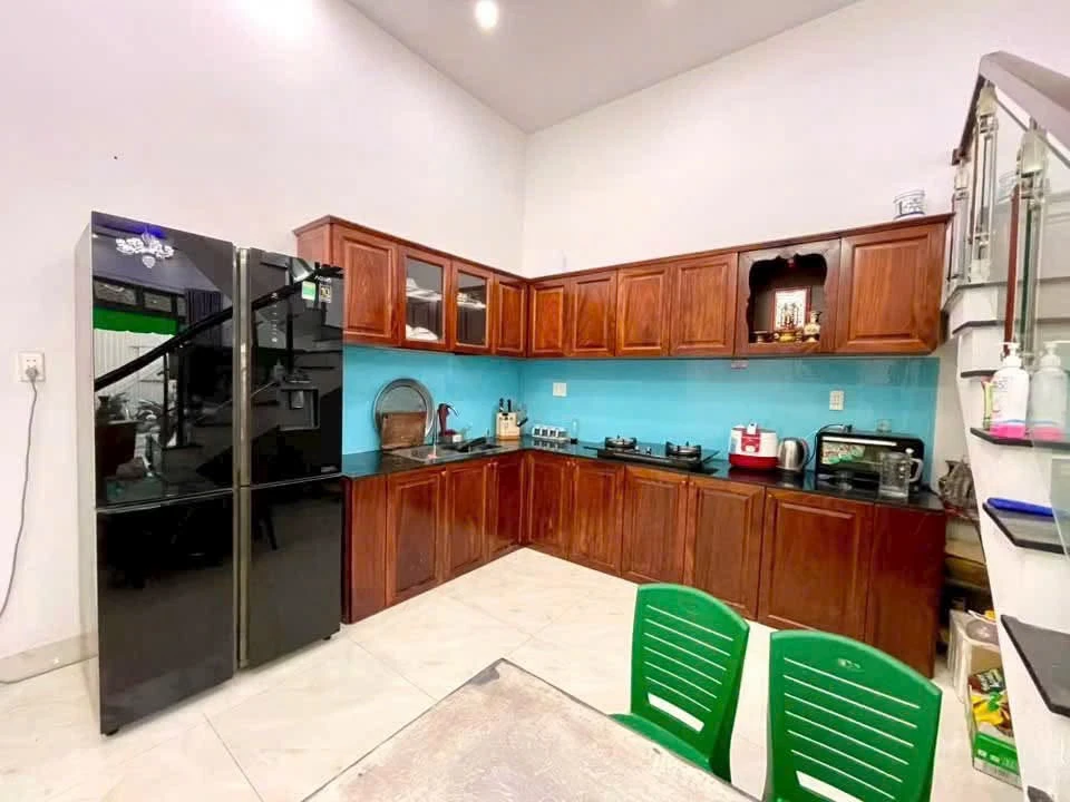 Bán nhà 2 tầng 3PN hẻm Lê Hữu Trác Quận 5 - Ảnh thu nhỏ 2