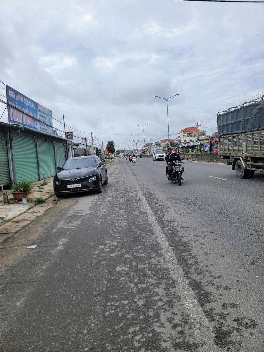 Bán đất mặt tiền DT 782, KCN Phước Đông, 80m2 - Ảnh thu nhỏ 3