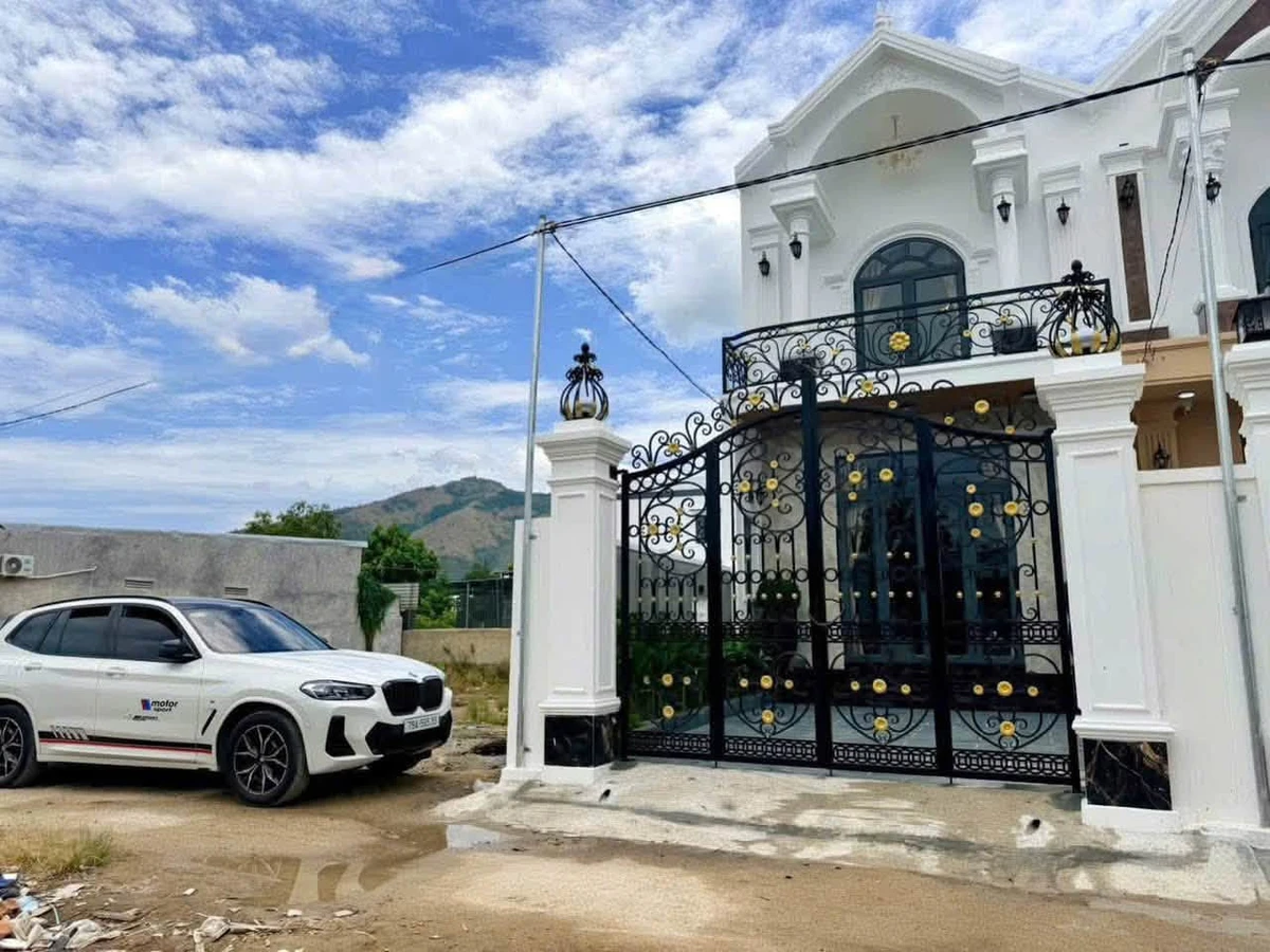 Bán nhà 107.7m² 3 phòng ngủ Phú Ân Nam 4, Diên An 3 tỷ 450 - Ảnh thu nhỏ 2
