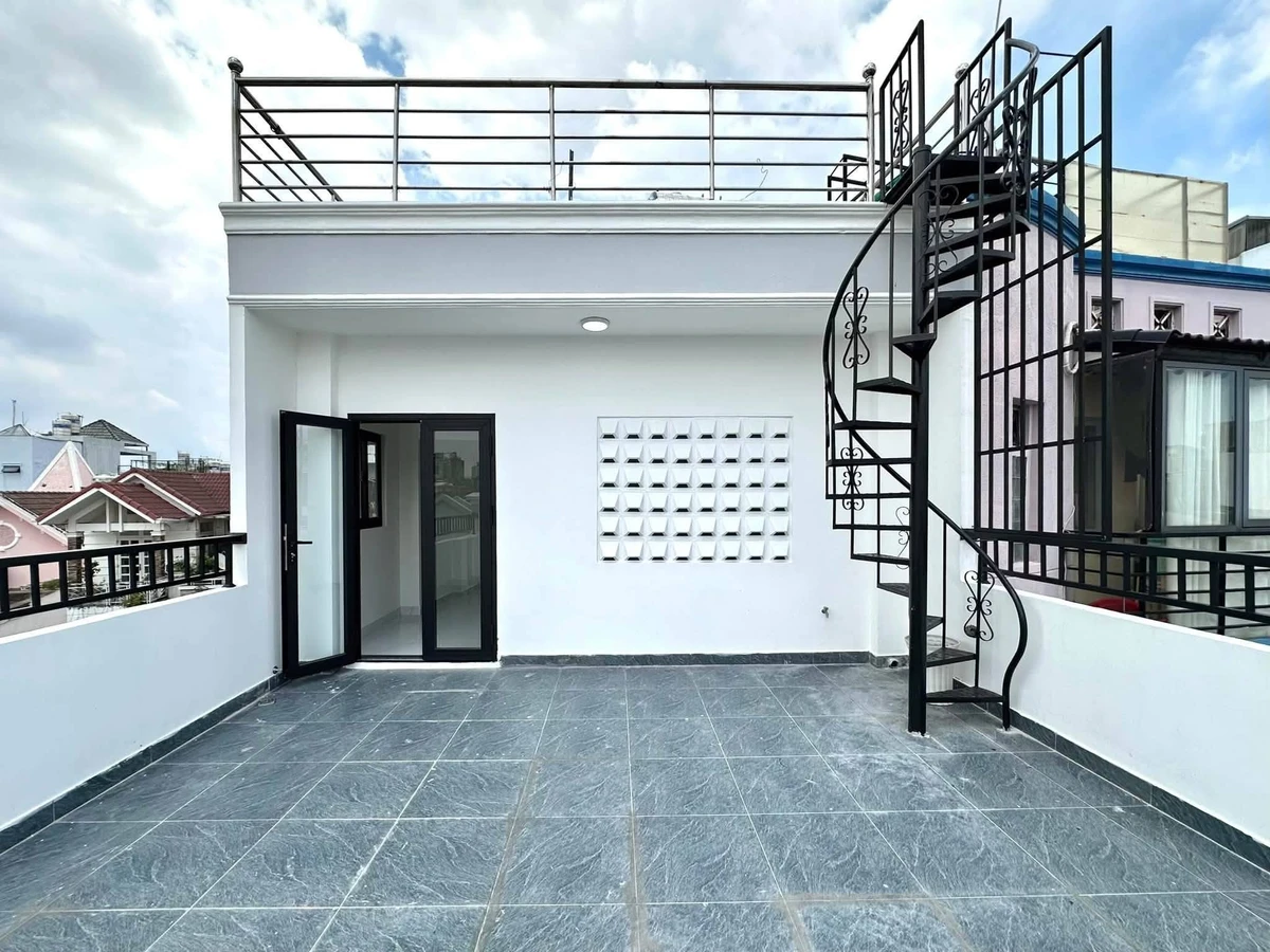 Bán nhà hẻm ô tô 4 tầng 59m2, 5PN gần chợ Cây Quéo, Bình Thạnh, giá 7,49 tỷ - Ảnh thu nhỏ 4