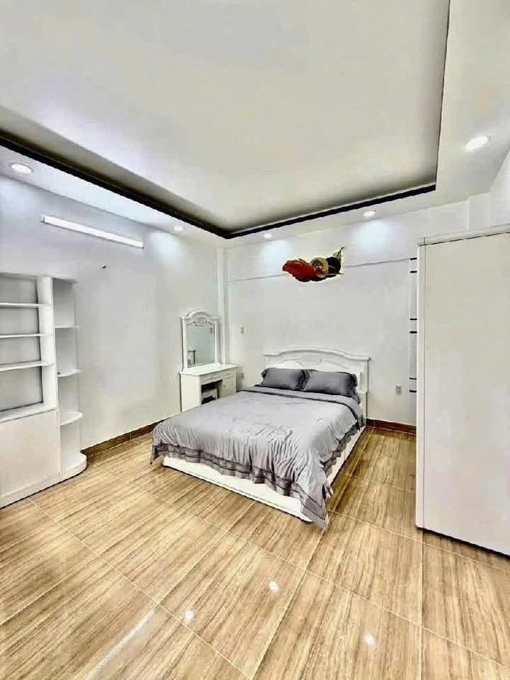 Bán nhà 3 tầng 80m² 4PN Nhà Bè gần UBND, giá 6 tỷ 3 - Ảnh thu nhỏ 5