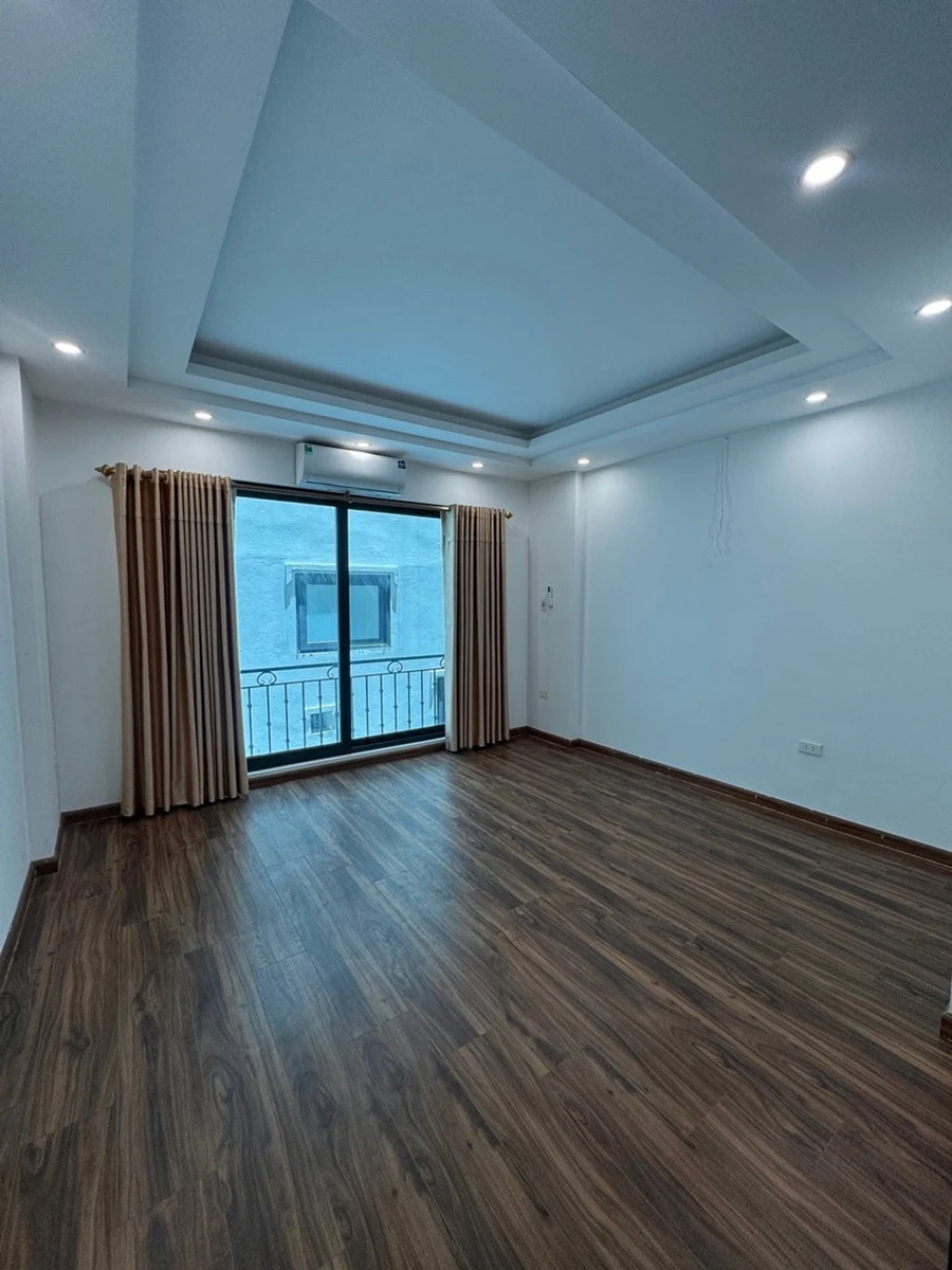 Bán nhà 5 tầng 40m² gần Bách Khoa phố Đại La Hà Nội - Ảnh 1