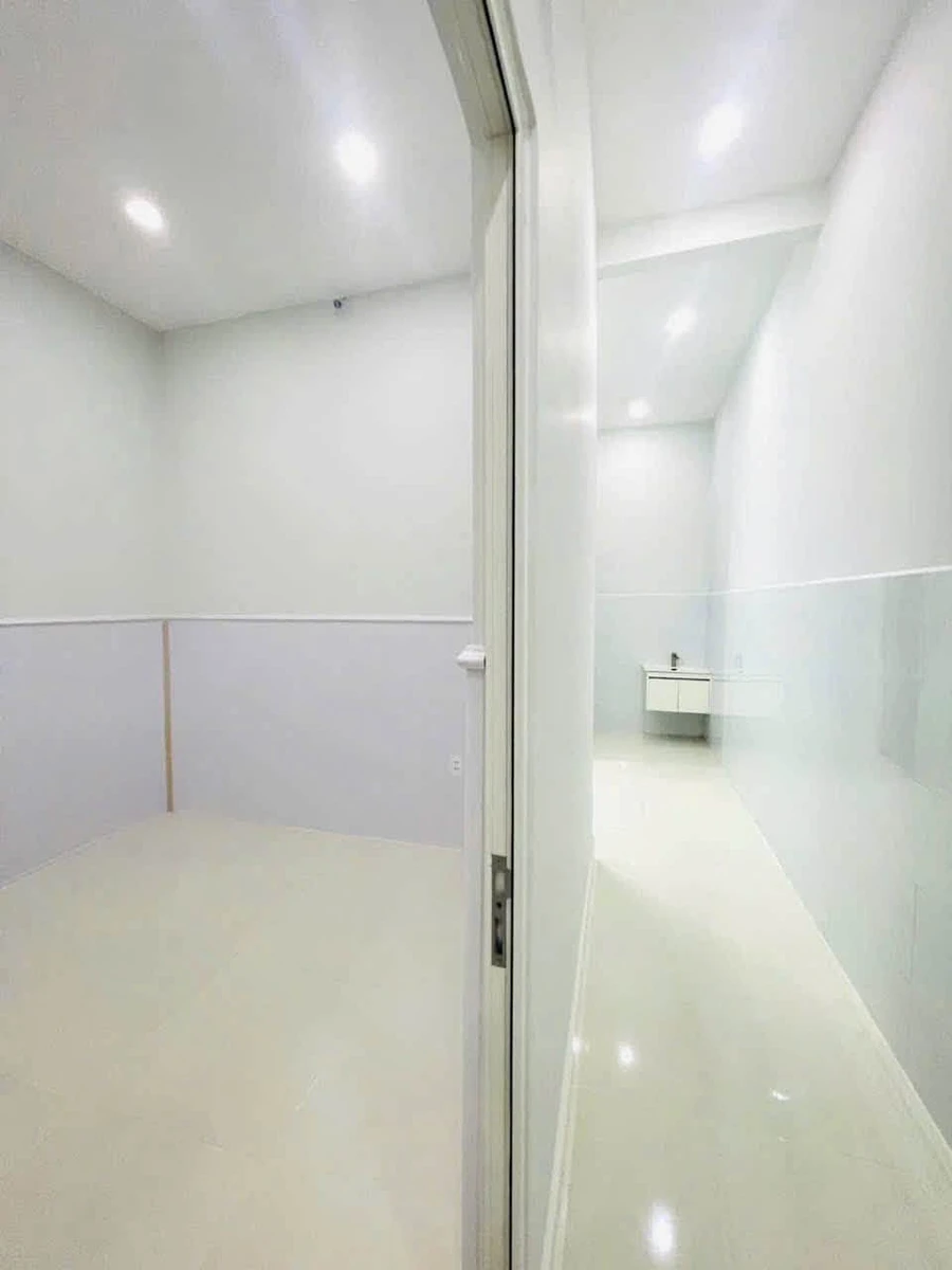 Bán nhà 60m2 Linh Chiểu sát ĐH Ngân hàng 5,35 tỷ - Ảnh thu nhỏ 3
