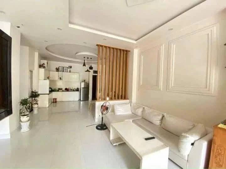 Bán khách sạn 4 tầng 14 phòng 116m2 đường Tùng Thiện Vương, Huế - Ảnh thu nhỏ 2