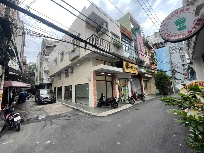 Cho thuê nhà góc 2 mặt tiền Trần Kế Xương, Phú Nhuận, 45m2