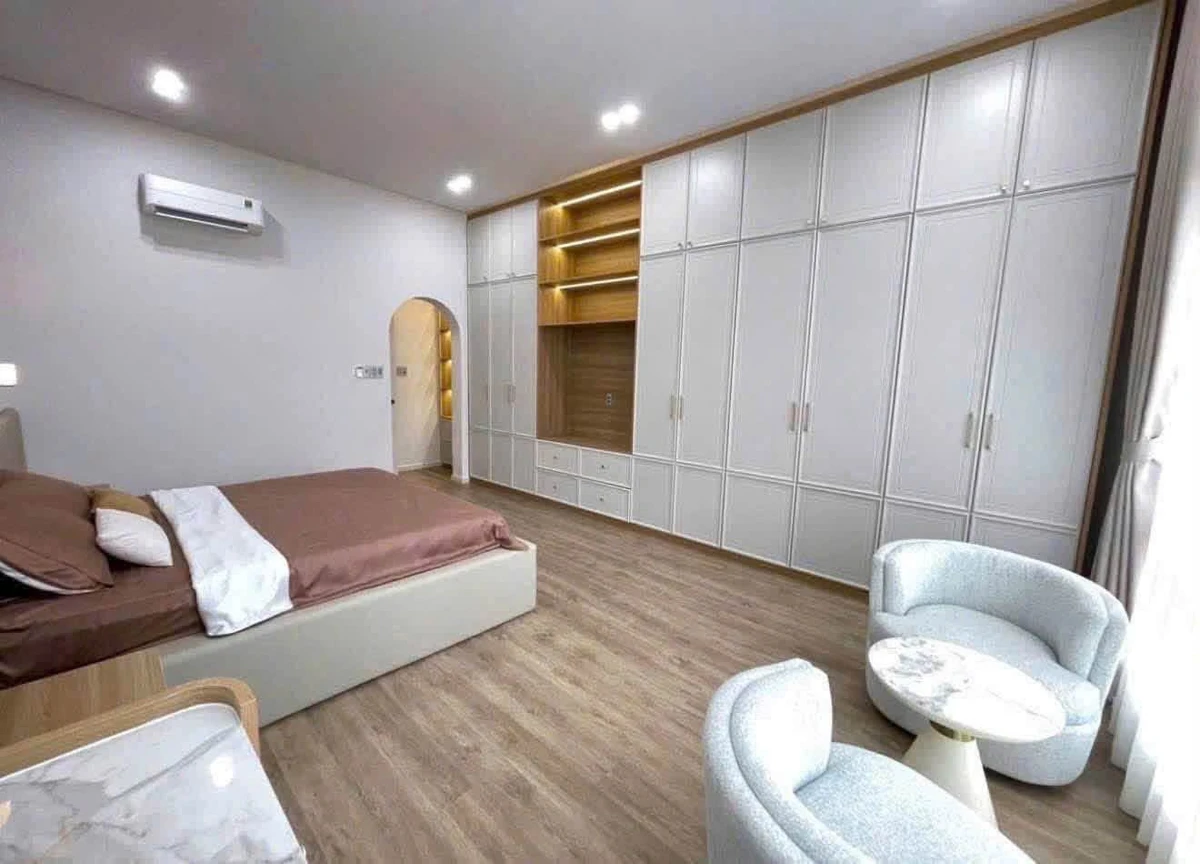 Bán nhà mặt tiền Xuân Diệu 256m² 3PN Quận 7 - Ảnh thu nhỏ 2