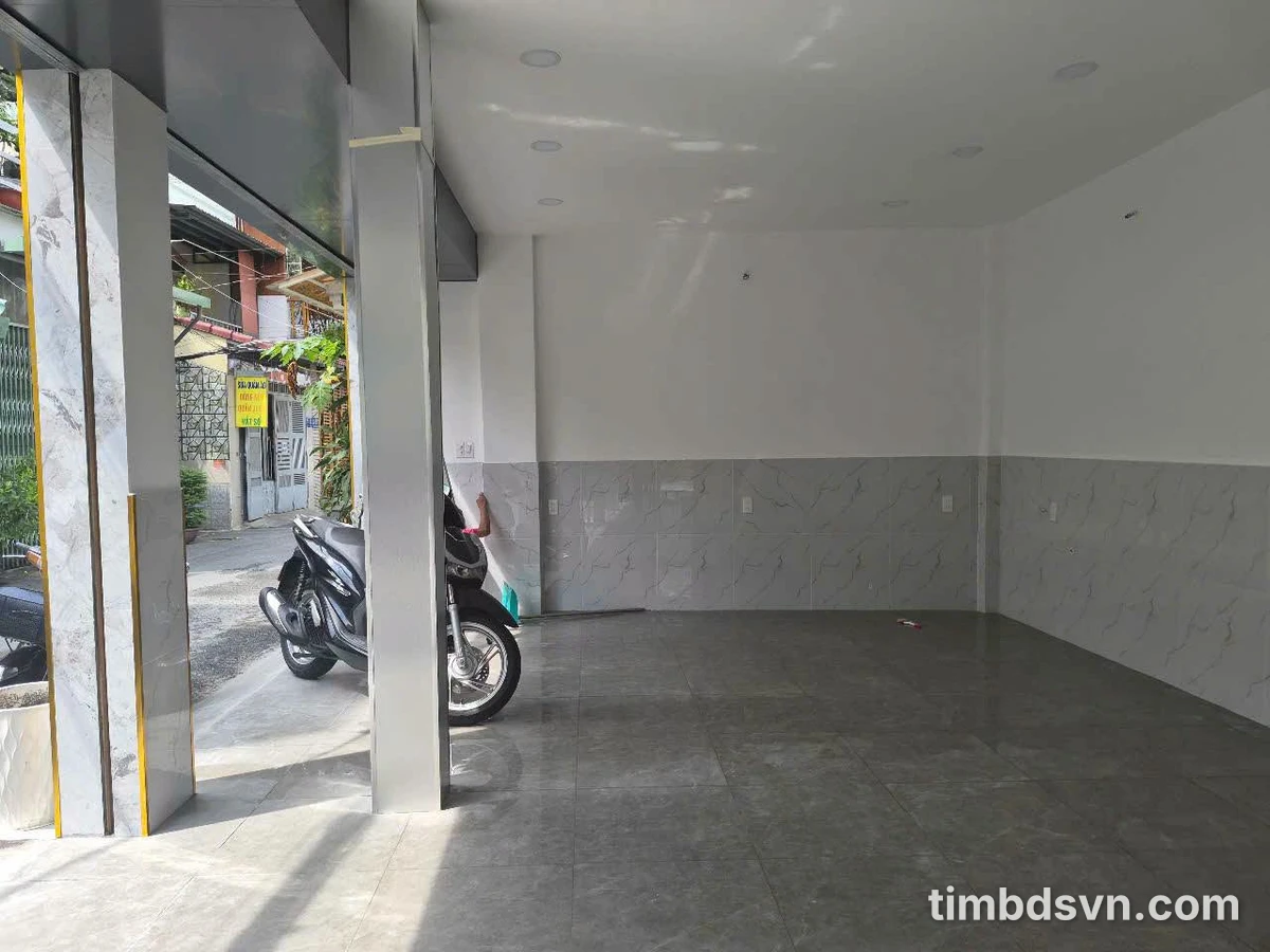 Cho thuê nhà 3PN mặt tiền 78m² gần Công viên Làng Hoa 22tr/tháng - Ảnh thu nhỏ 3