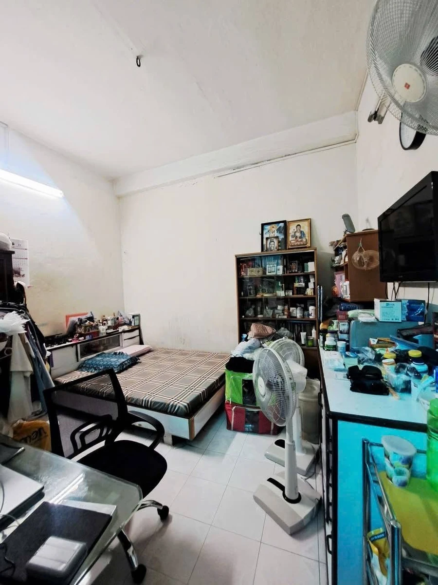 Bán nhà hẻm 451 Lê Đại Hành, 4PN 90m2, 12.6 tỷ - Ảnh thu nhỏ 4