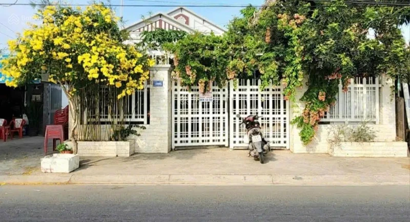 Bán biệt thự view sông gần bên Nhà Bè, mặt tiền đường Lê Văn Lương nối dài, cạnh T&T Millennia City
