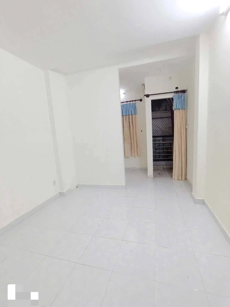 Bán nhà 35m2, 5 tầng 5 phòng ngủ gần Hàng Xanh Bình Thạnh - Ảnh thu nhỏ 3