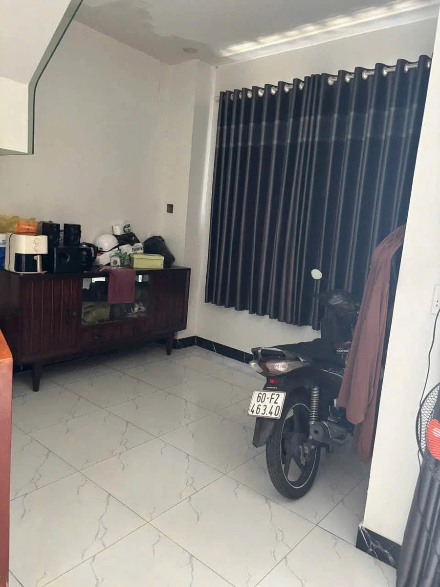 Bán nhà 1 trệt 1 lầu 50m2 gần ga Biên Hòa 2.55 tỷ - Ảnh thu nhỏ 2