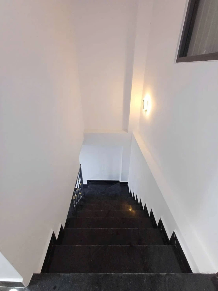 Bán nhà Đà Lạt Ngô Thì Sỹ 100m² 2 tầng 2,2 tỷ - Ảnh thu nhỏ 4