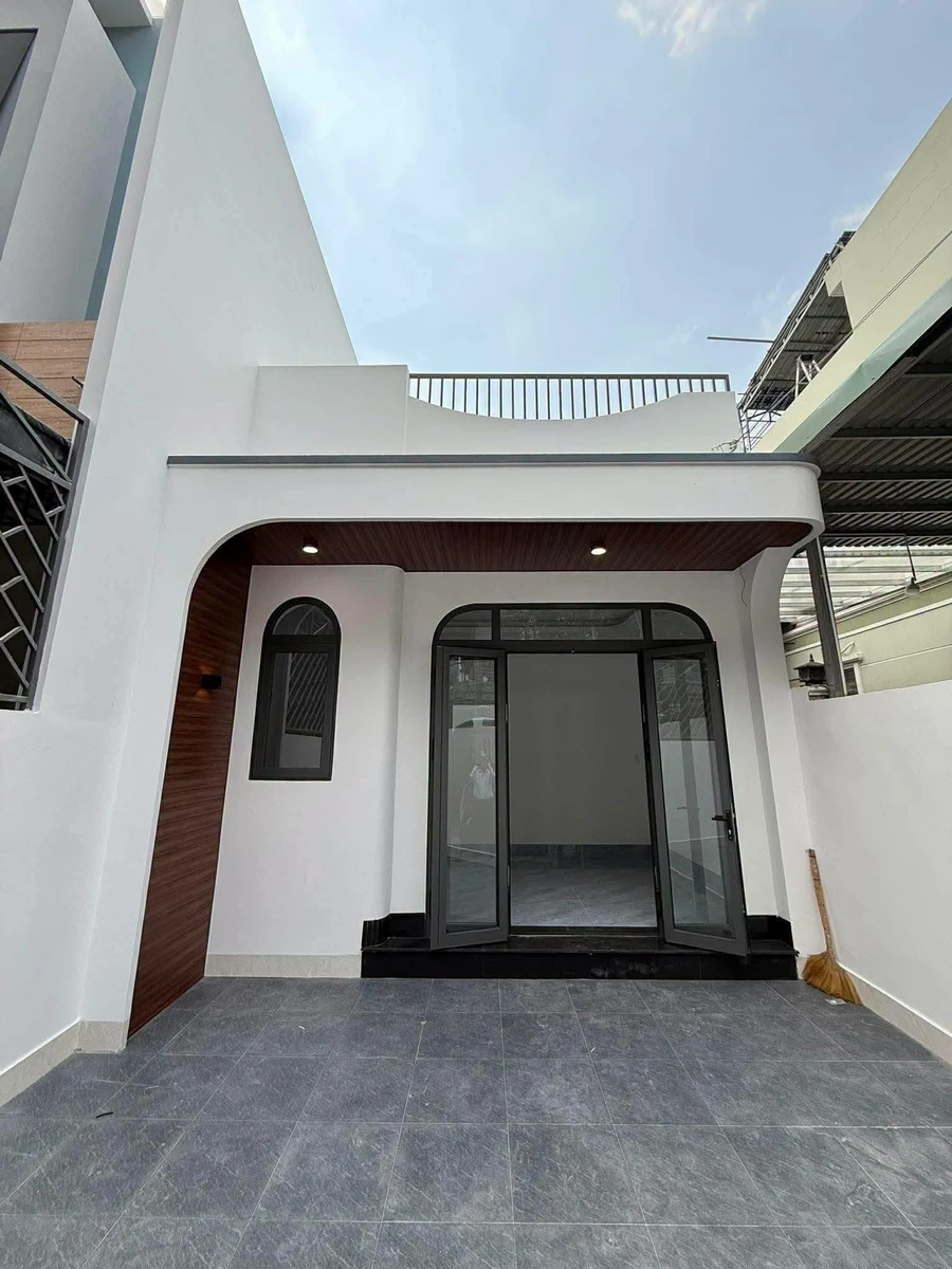 Bán nhà Phú Lợi 100m2, 2PN, gần chợ 3 tỷ 250 - Ảnh thu nhỏ 2