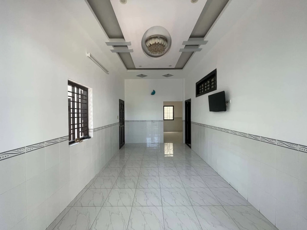 Bán nhà 200m² góc ngã tư Lê Duẩn, Phan Thiết 3.7 tỷ - Ảnh 1