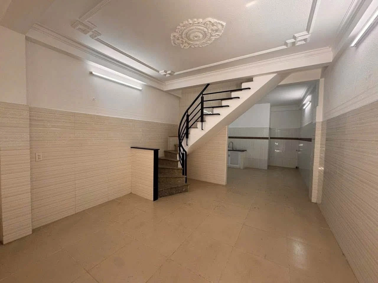 Bán nhà phố 2 tầng 45m2 Phan Xích Long Phú Nhuận - Ảnh 1